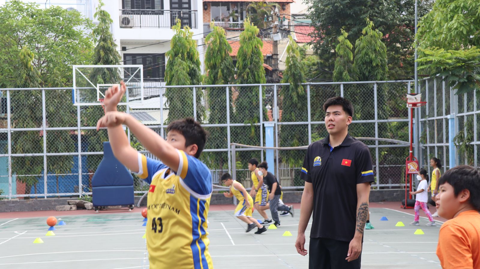 Coach William Tran luôn được học viện yêu mến