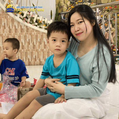 Những món quà Trung thu đã được trao tay