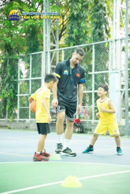 Coach Joe tại Học Viện Tầm Vóc Việt Nam