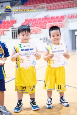 Khoảnh khắc khiến ba mẹ hạnh phúc nhất